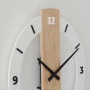 Horloge murale en bois moderne